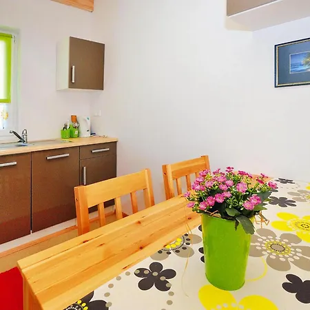 With Terraces For 5 People